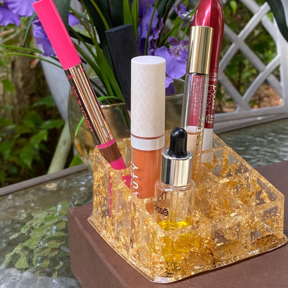 Gold Cosmetic Organizer Resin Art - Picture 16 of 16